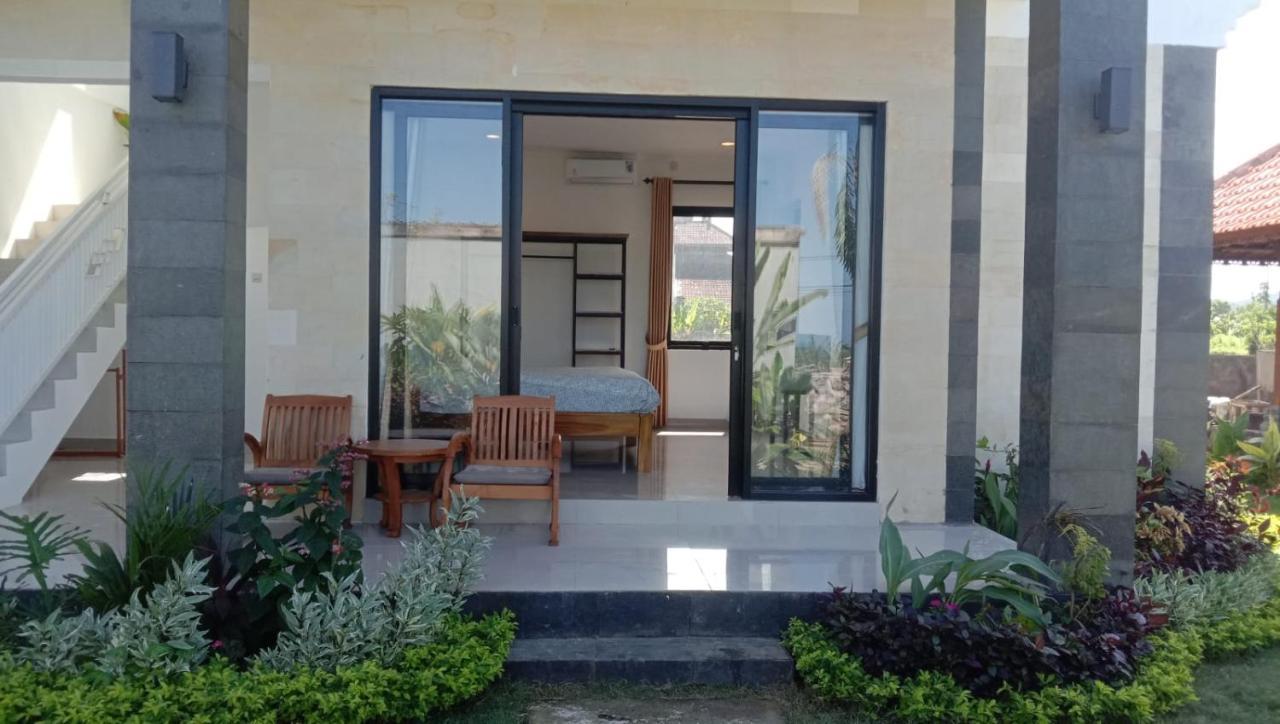 Limun Guesthouse Amlapura Dış mekan fotoğraf