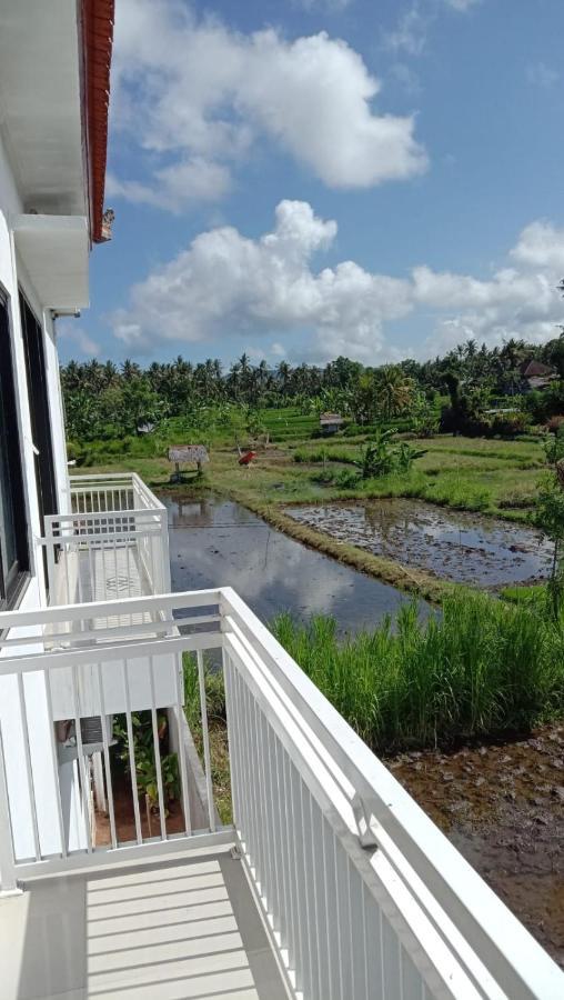 Limun Guesthouse Amlapura Dış mekan fotoğraf