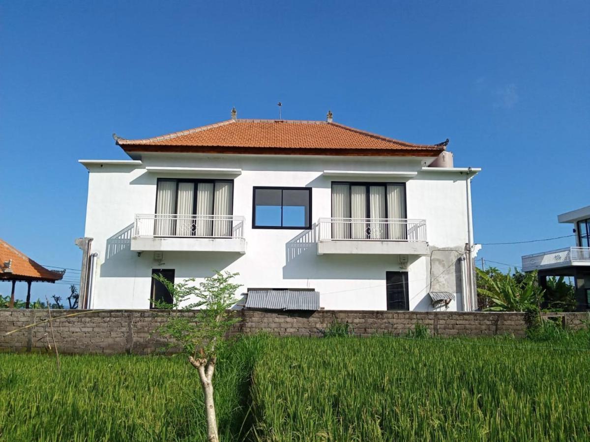 Limun Guesthouse Amlapura Dış mekan fotoğraf