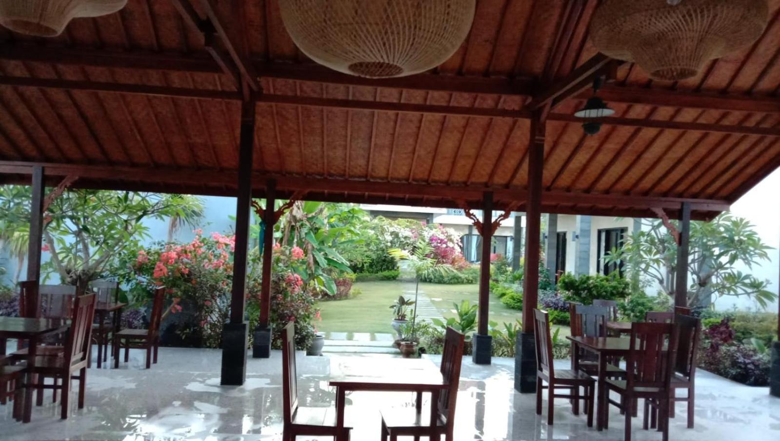 Limun Guesthouse Amlapura Dış mekan fotoğraf