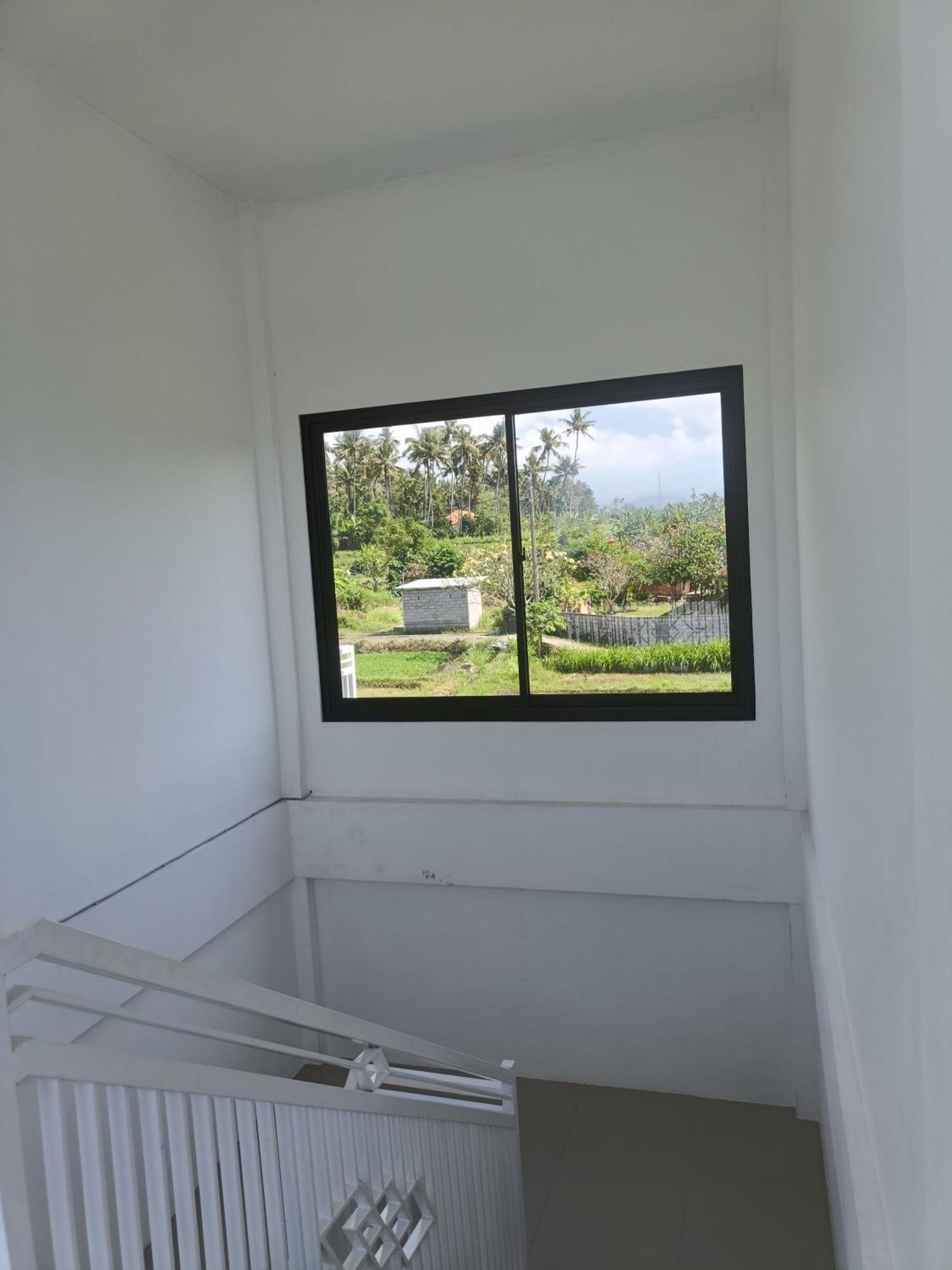 Limun Guesthouse Amlapura Dış mekan fotoğraf